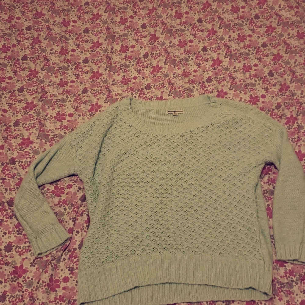 American Eagle Sweater size medium
